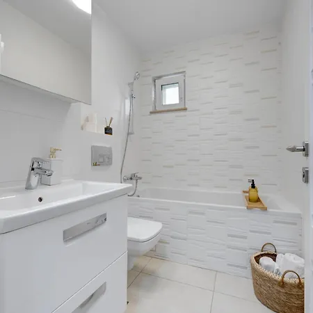 Appartamento Vibrant Oasis In The Center Of The