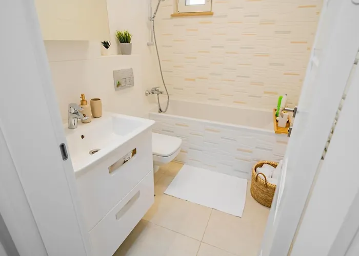 Apartman Vibrant Oasis In The Center Of The Bukarest