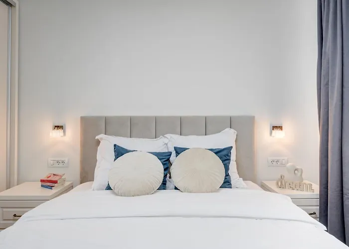 Apartman Vibrant Oasis In The Center Of The